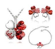 Smykkesæt - firkløver med halskæde, øreringe og armbånd, sølv - rød